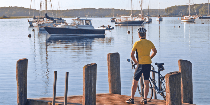 Town Dock in Essex, Connecticut | I-95 Exit Guide Town Dock in Essex, Connecticut | I-95 Exit Guide