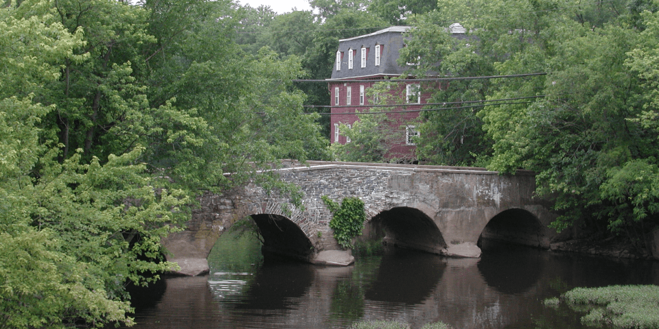 Millstone Valley Scenic Byway | I-95 Exit Guide
