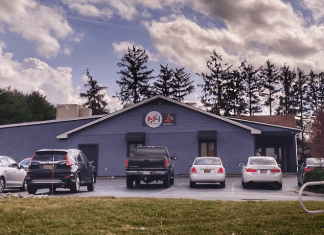 Mad Macs – Newark, DE Mad Macs | Newark, DE | I-95 Exit Guide